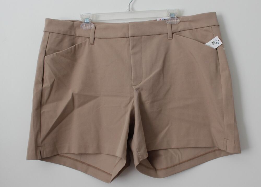 Old Navy Womens Pixie Short Mocha Size 20 NWT